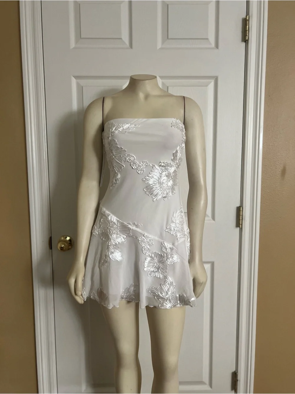 Princess Polly Meadow Of Dreams Strapless Mini Dress White Floral Burnout - Picture 10 of 16